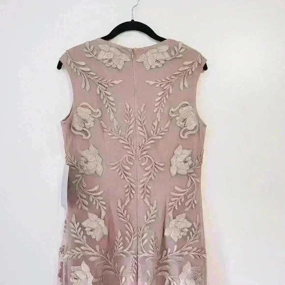 JS Collections Dori Embroidered Cap Sleeve Dress - Picture 7 of 11